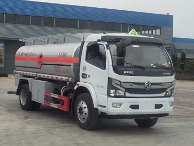 国六东风多利卡9方运油车