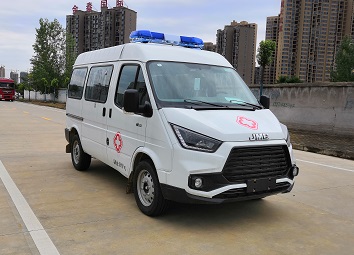 国六江铃特顺短轴柴油转运型救护车